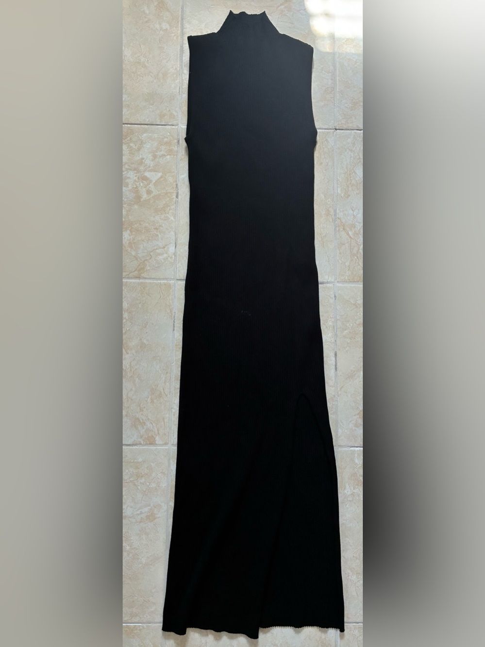NEW Aritzia Black Ribbed Knit Maxi Dress